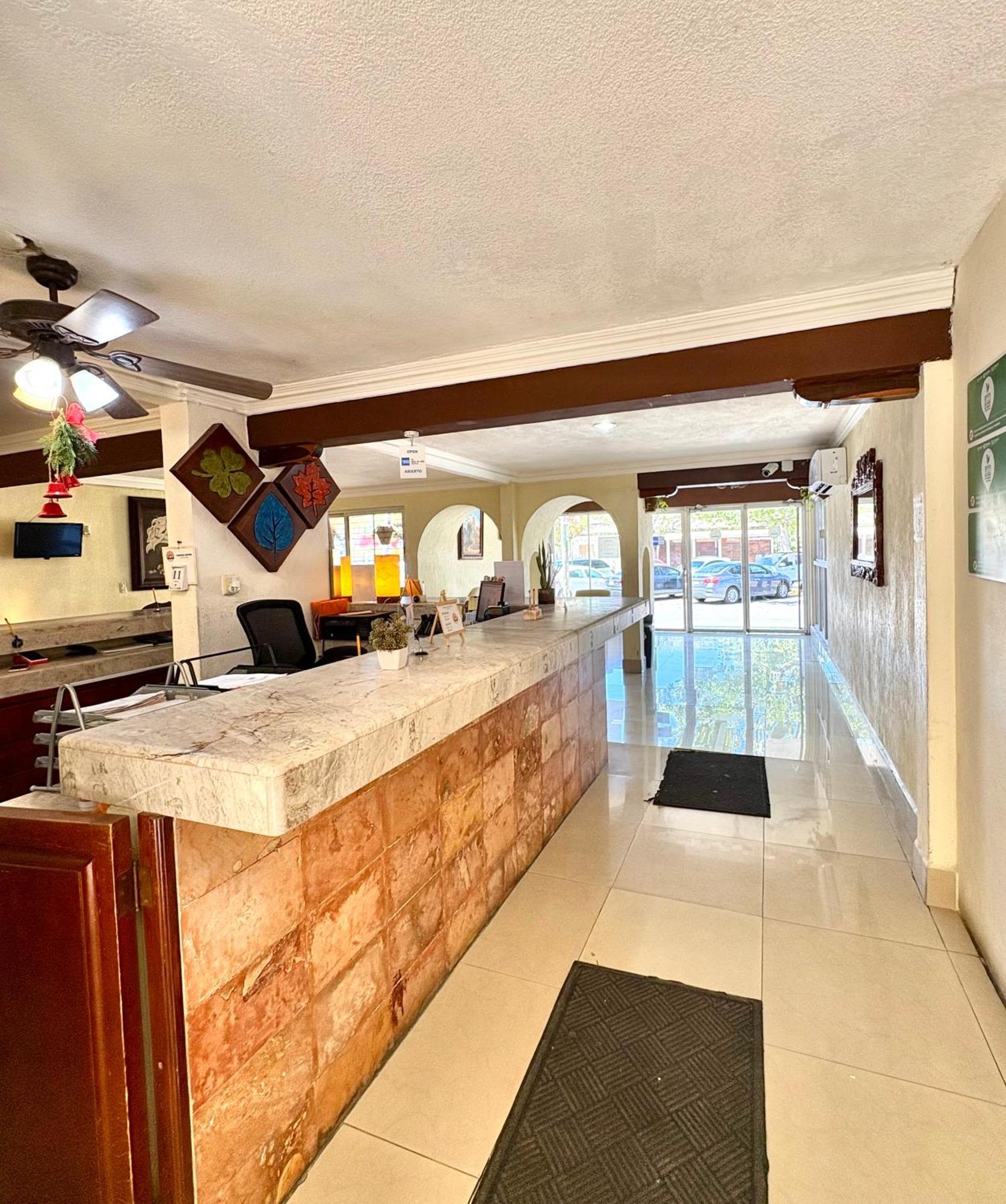 Suites Cancun Center Buitenkant foto
