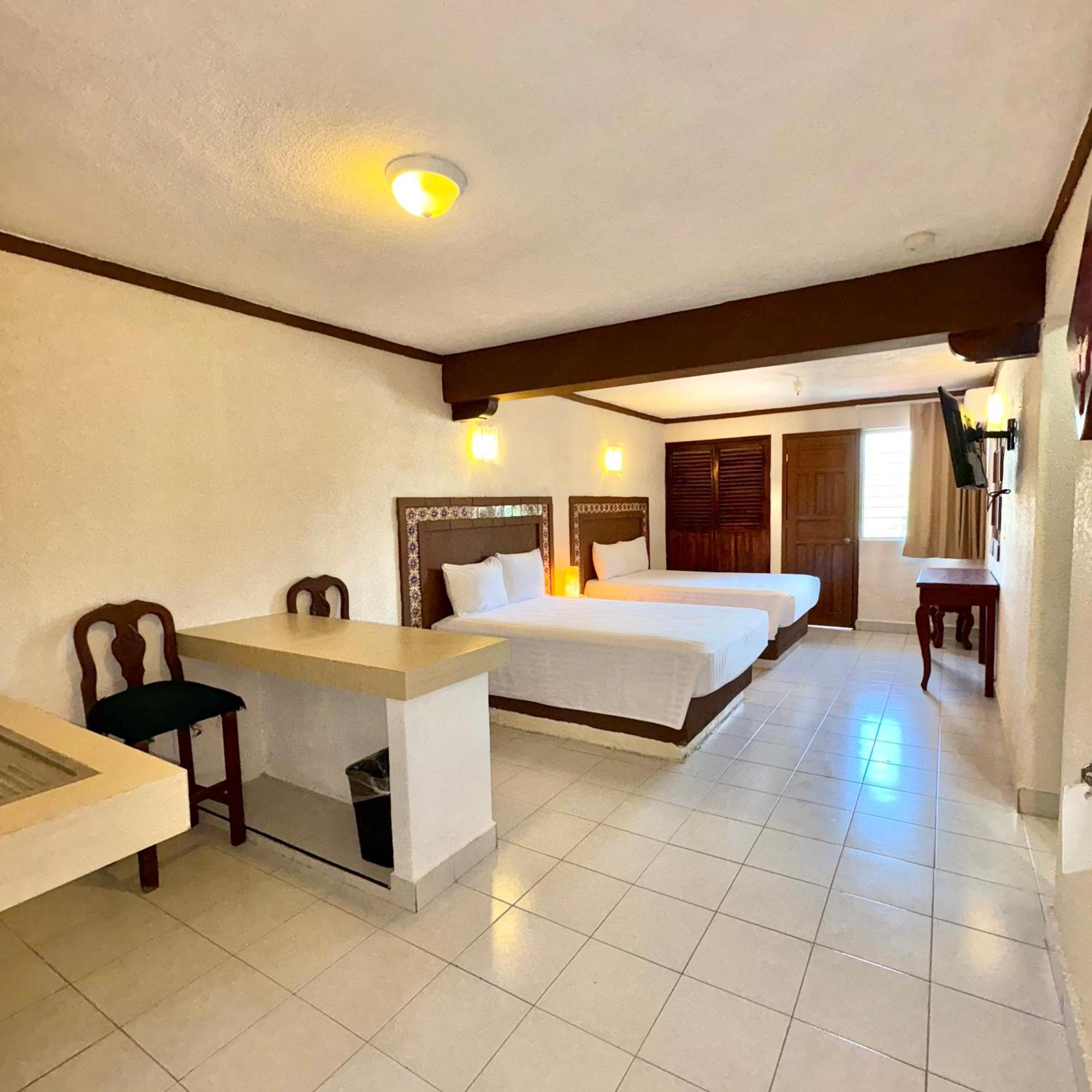 Suites Cancun Center Buitenkant foto