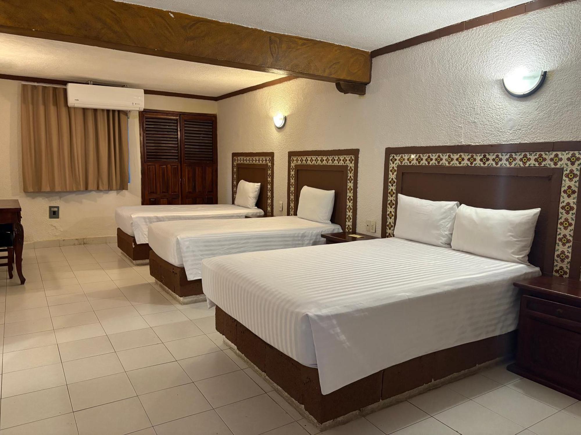Suites Cancun Center Buitenkant foto